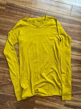 Women’s Lululemon Swift Tech Long-Sleeve Lightweight Crewneck Shirt - Yellow